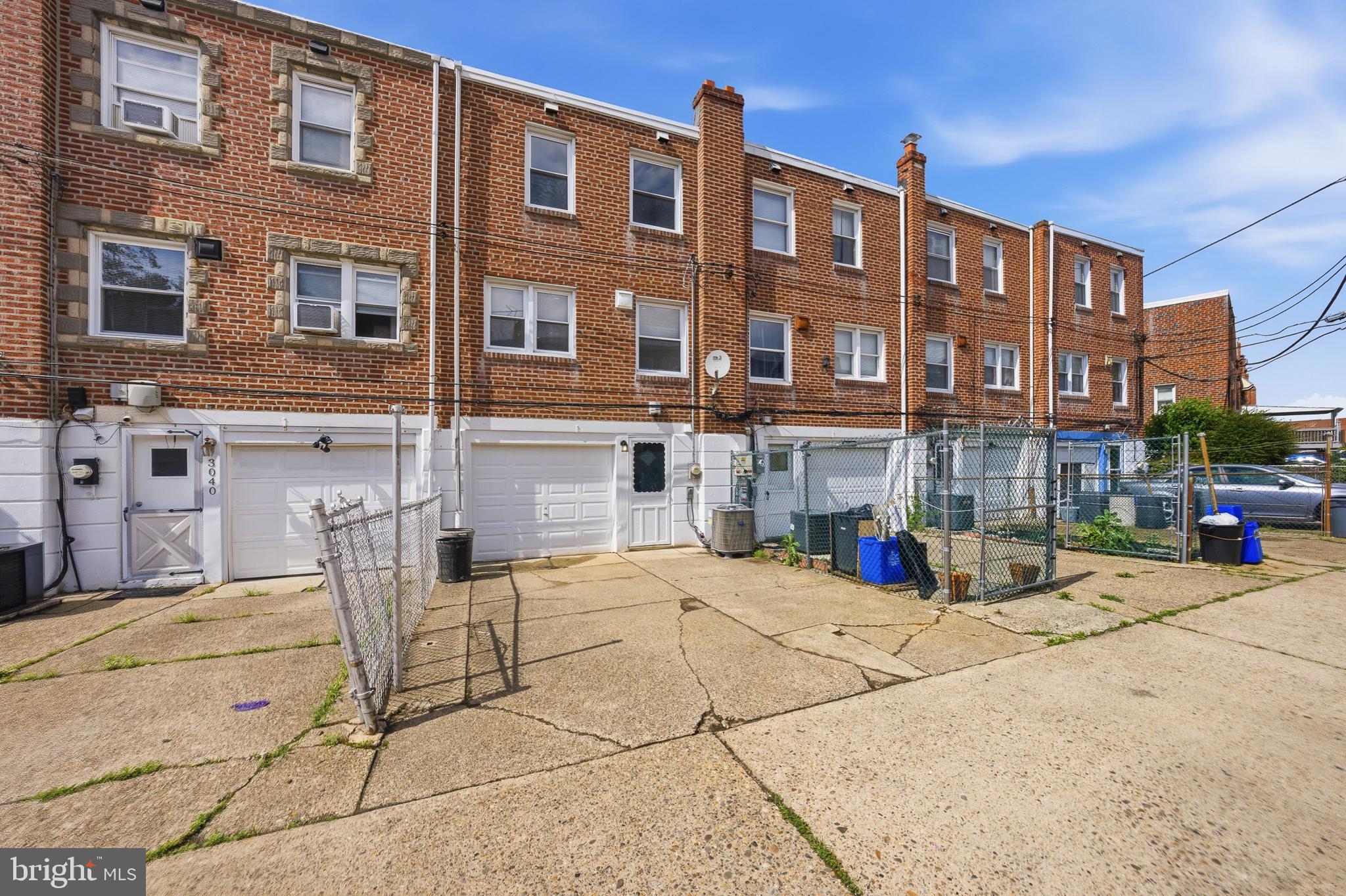ACADEMY GARDENS - Residential