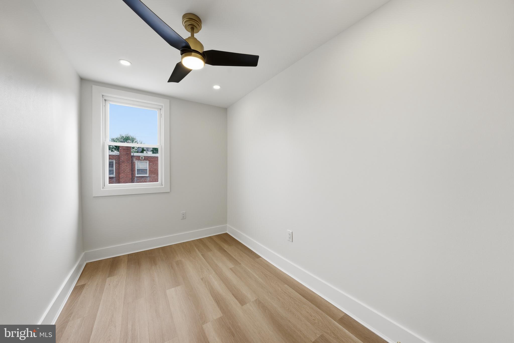 ACADEMY GARDENS - Residential