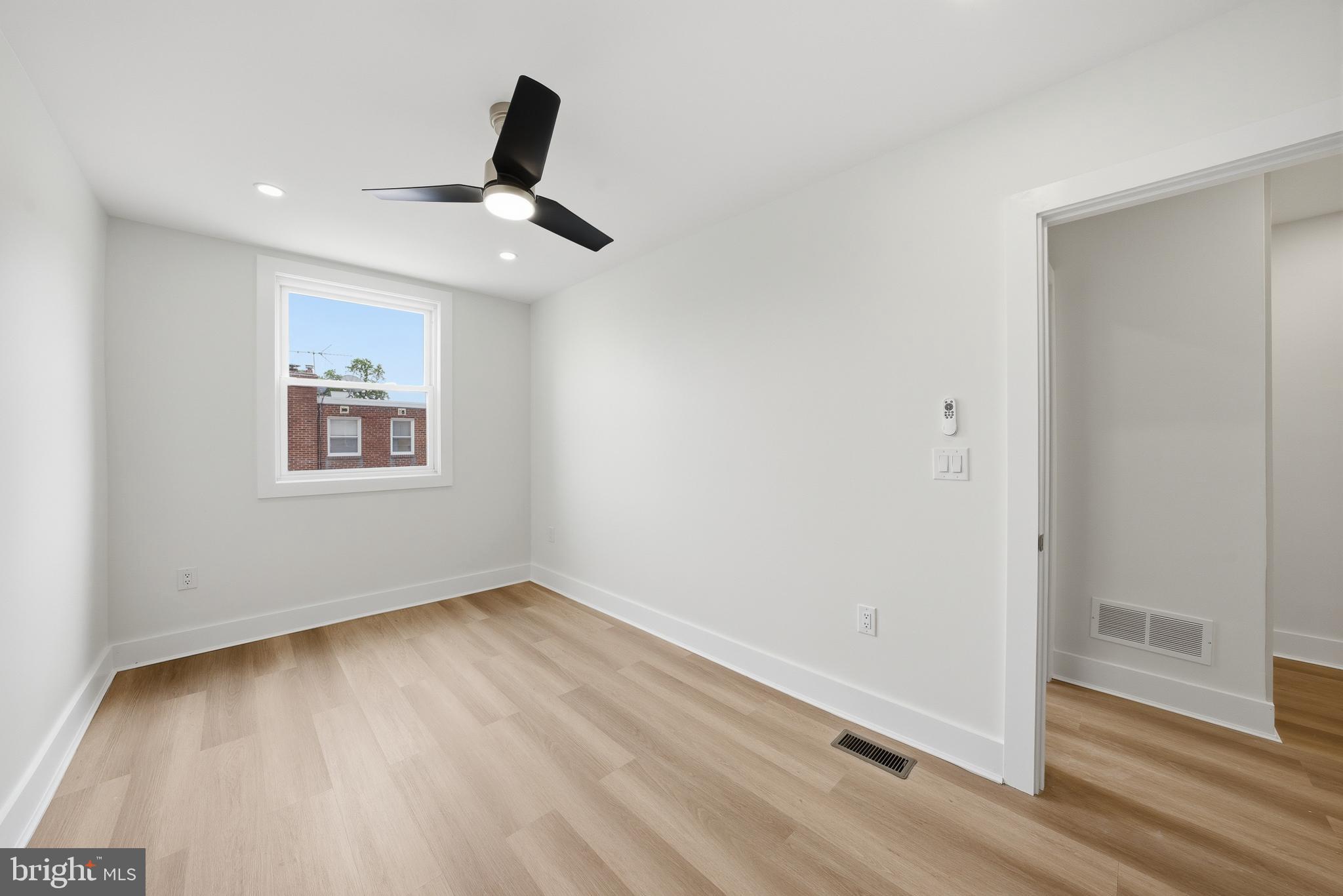 ACADEMY GARDENS - Residential