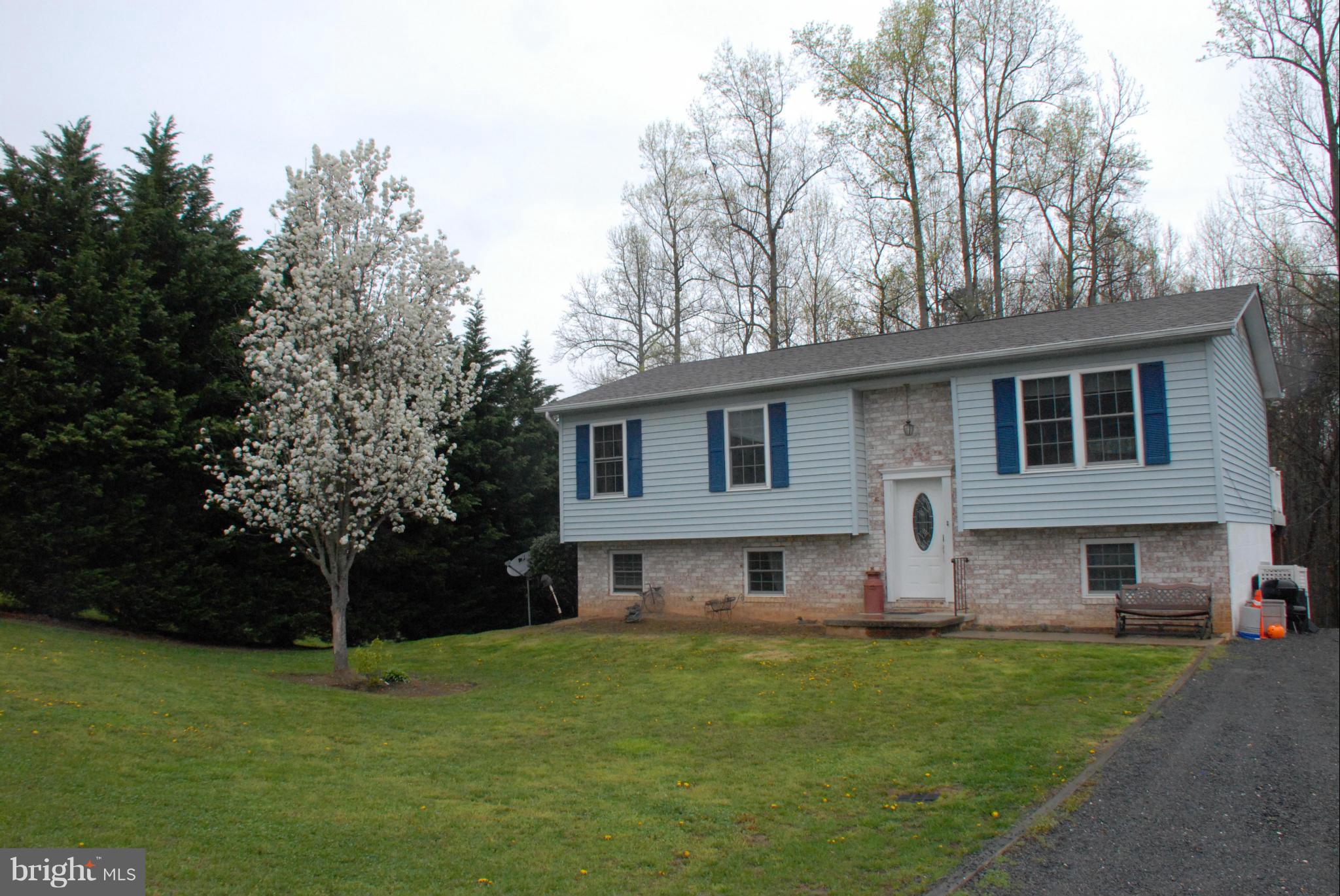 LAUREL RIDGE - Residential