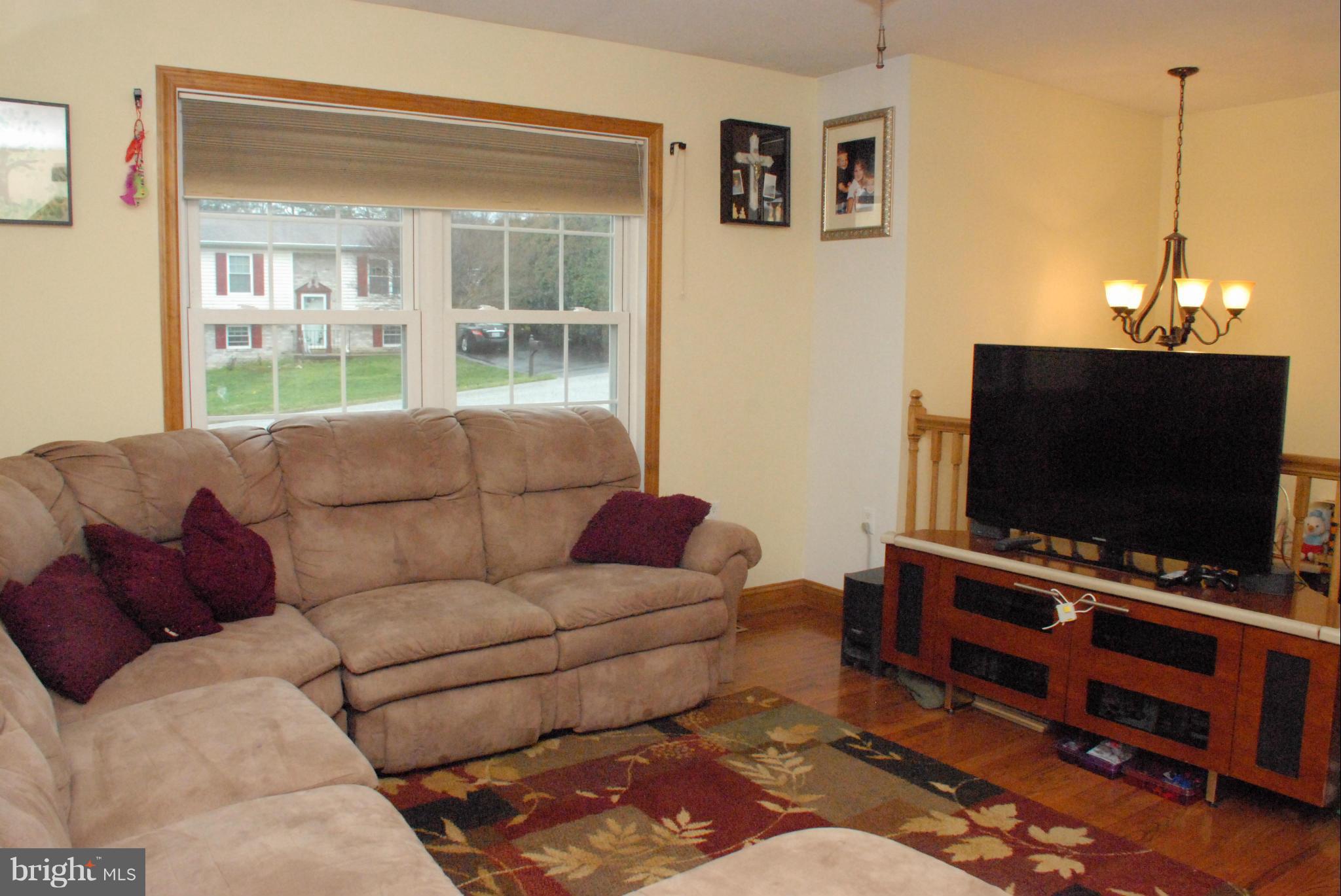 LAUREL RIDGE - Residential