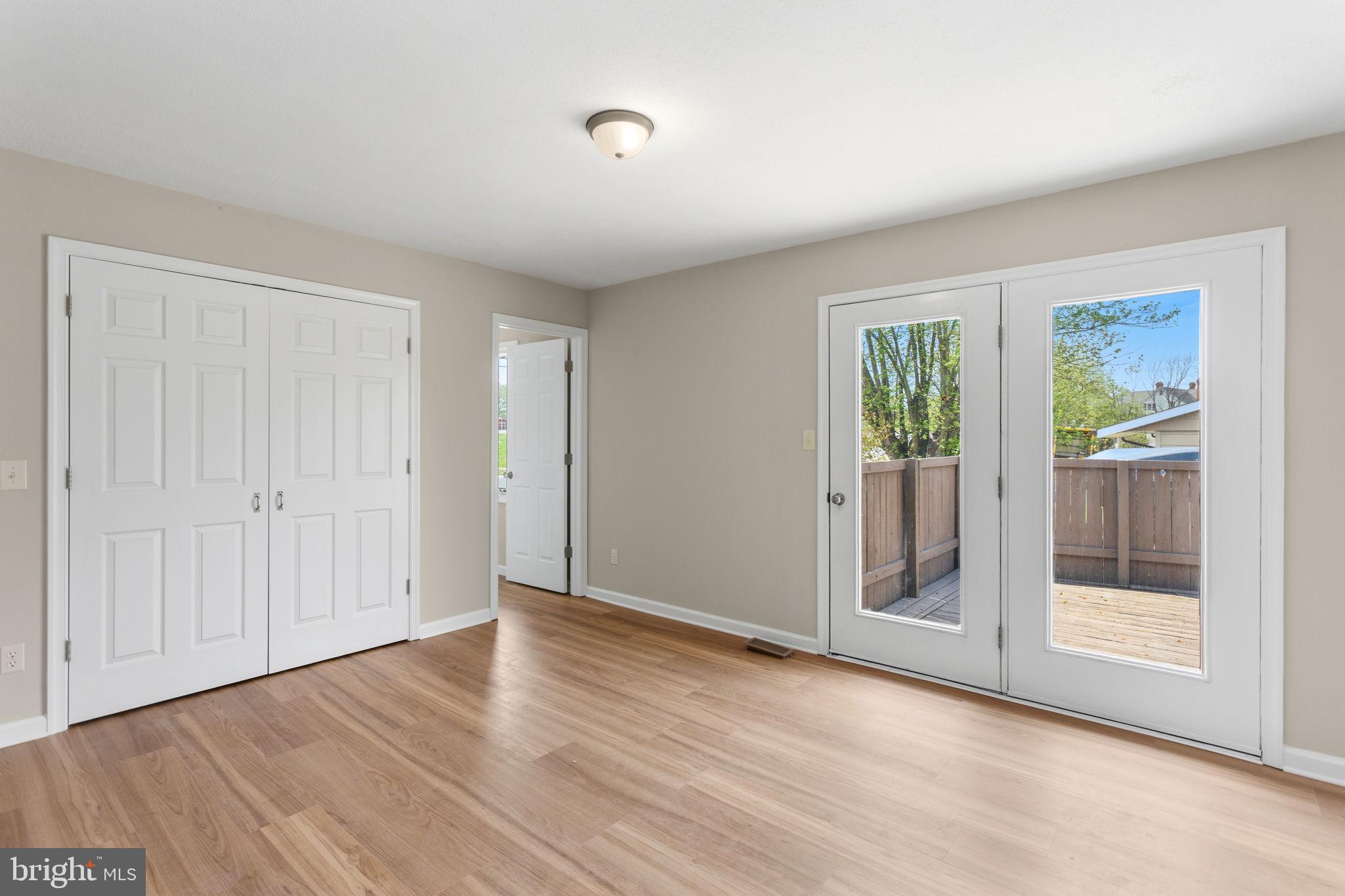 WEST VIEW - Residential