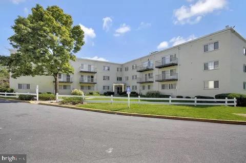 THE FAIRMONT 5601 CONDO - Residential