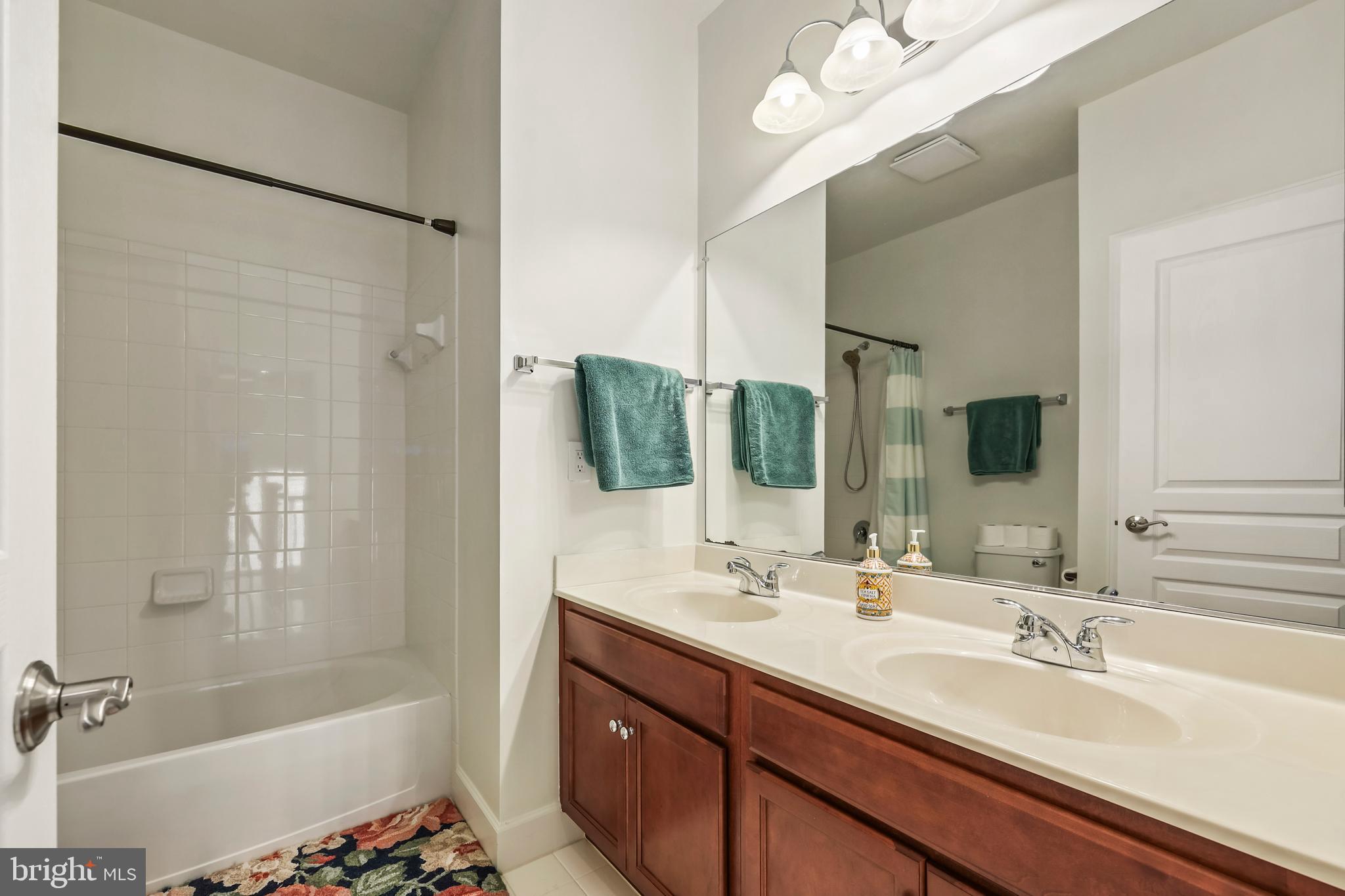 POWELLS LANDING - Residential