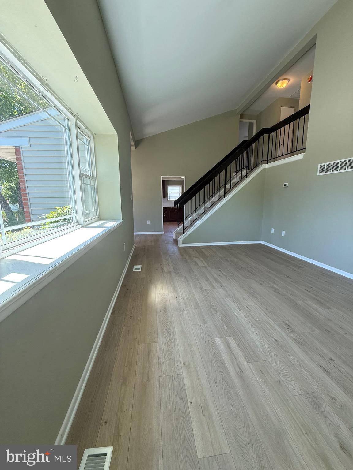 NORTH GATE HALL - Residential