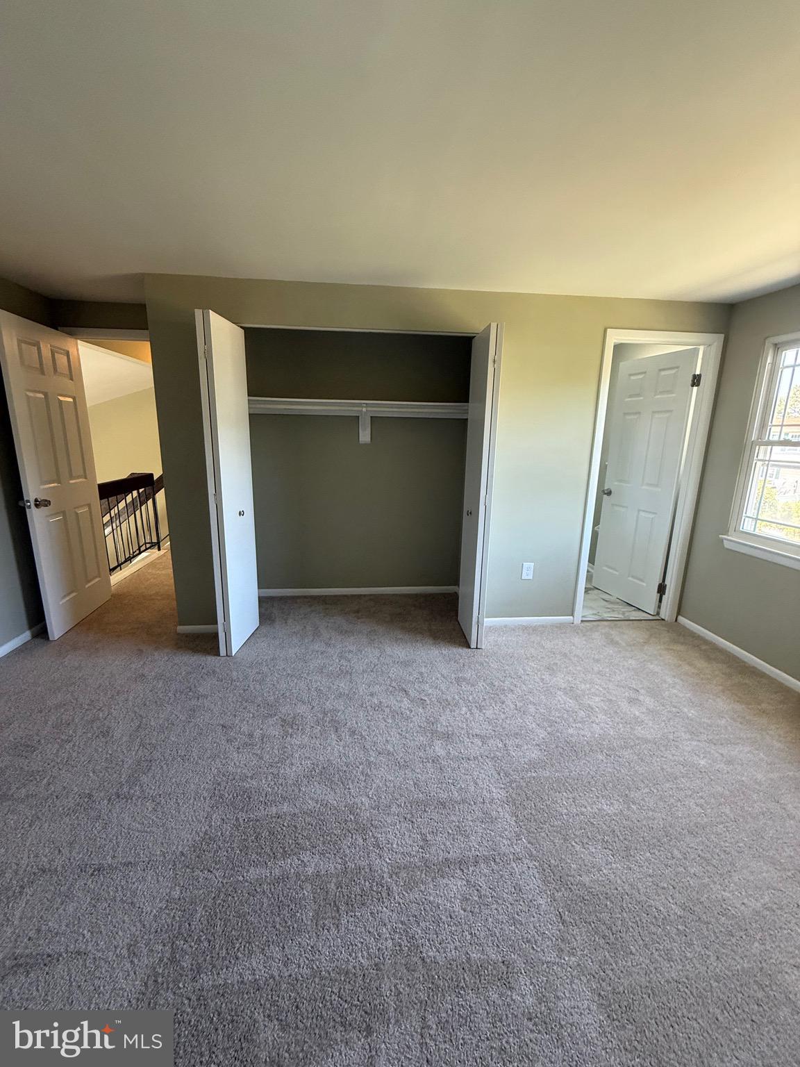 NORTH GATE HALL - Residential