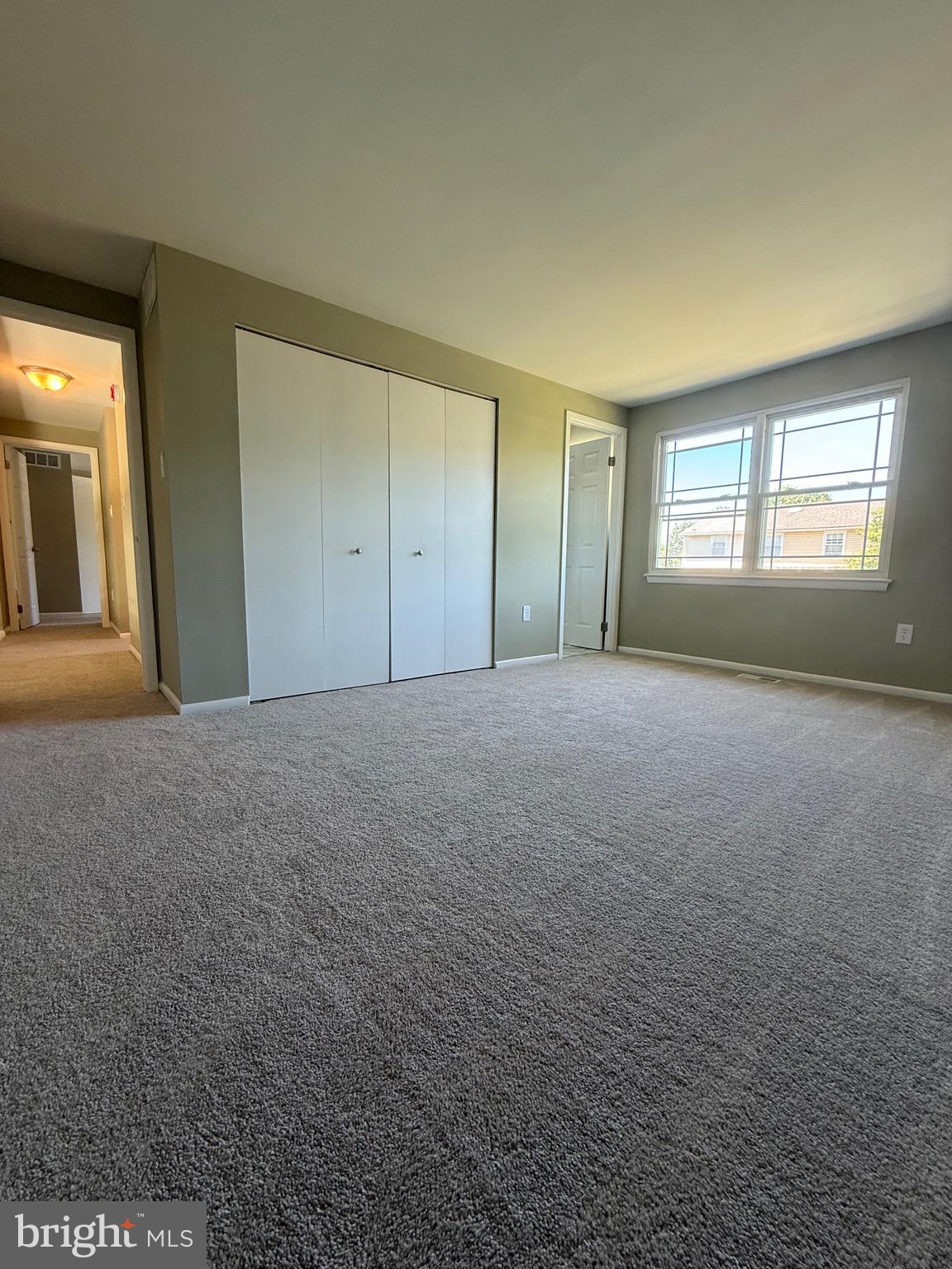 NORTH GATE HALL - Residential