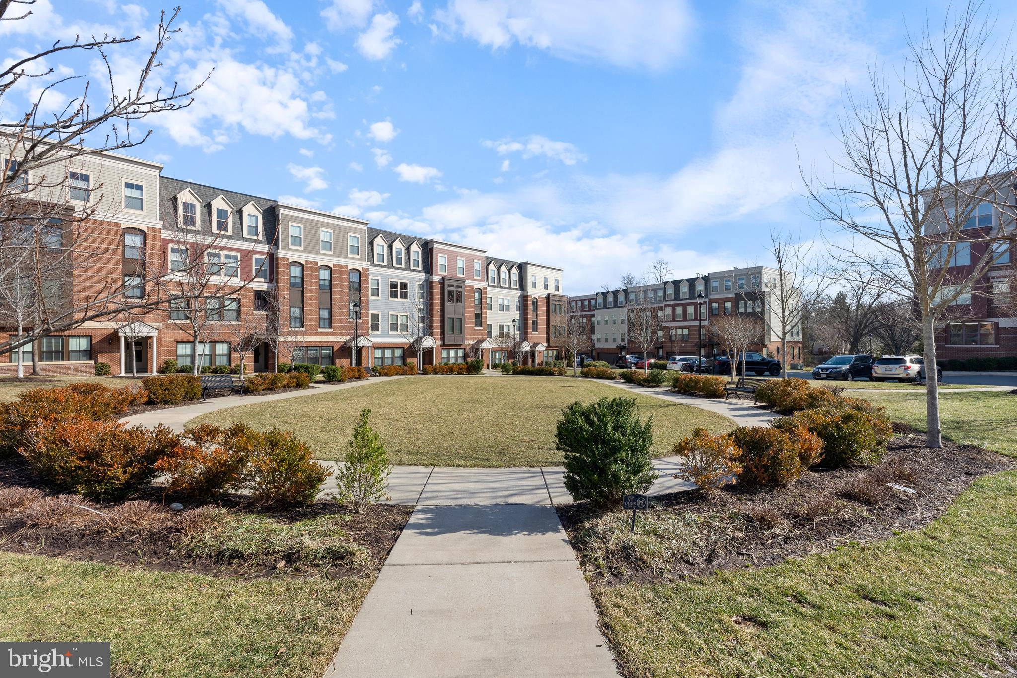 MOUNT VINEYARD - Residential