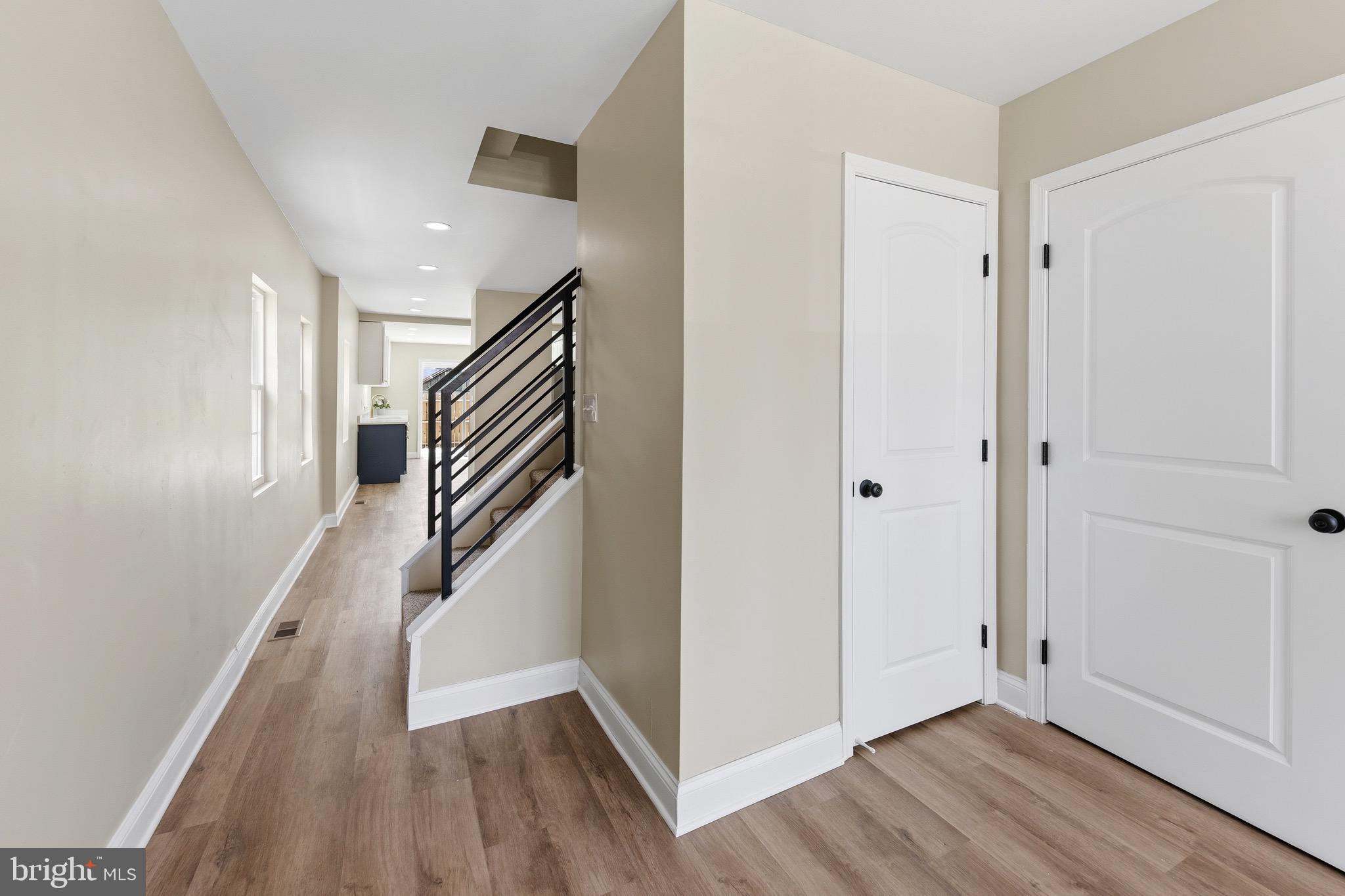 BRIDESBURG - Residential