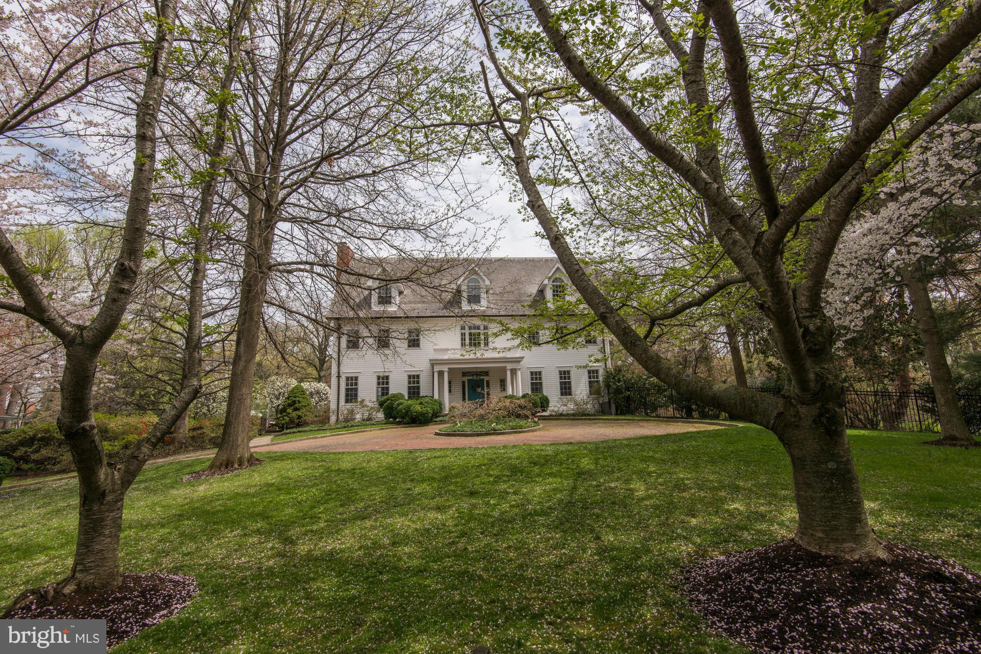 One of the finest properties in Arlington! Beautiful 1923 Colonial Home set on 1.12 Acre/48,961 SF Lot w/ professional landscaping, hardscaping, pool, circular driveway, & 2 car garage. Home has gracious floor plan w/ kitchen open to family rm, many spaces for casual & formal entertaining, & luxurious private quarters. This estate-style property is only moments to DC.