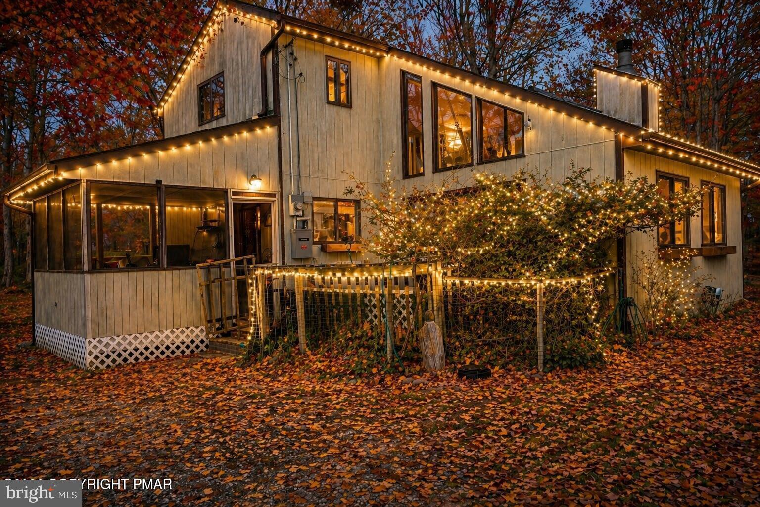 PINE RIDGE - Residential