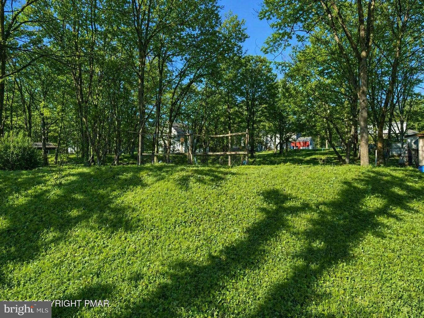 PINE RIDGE - Residential