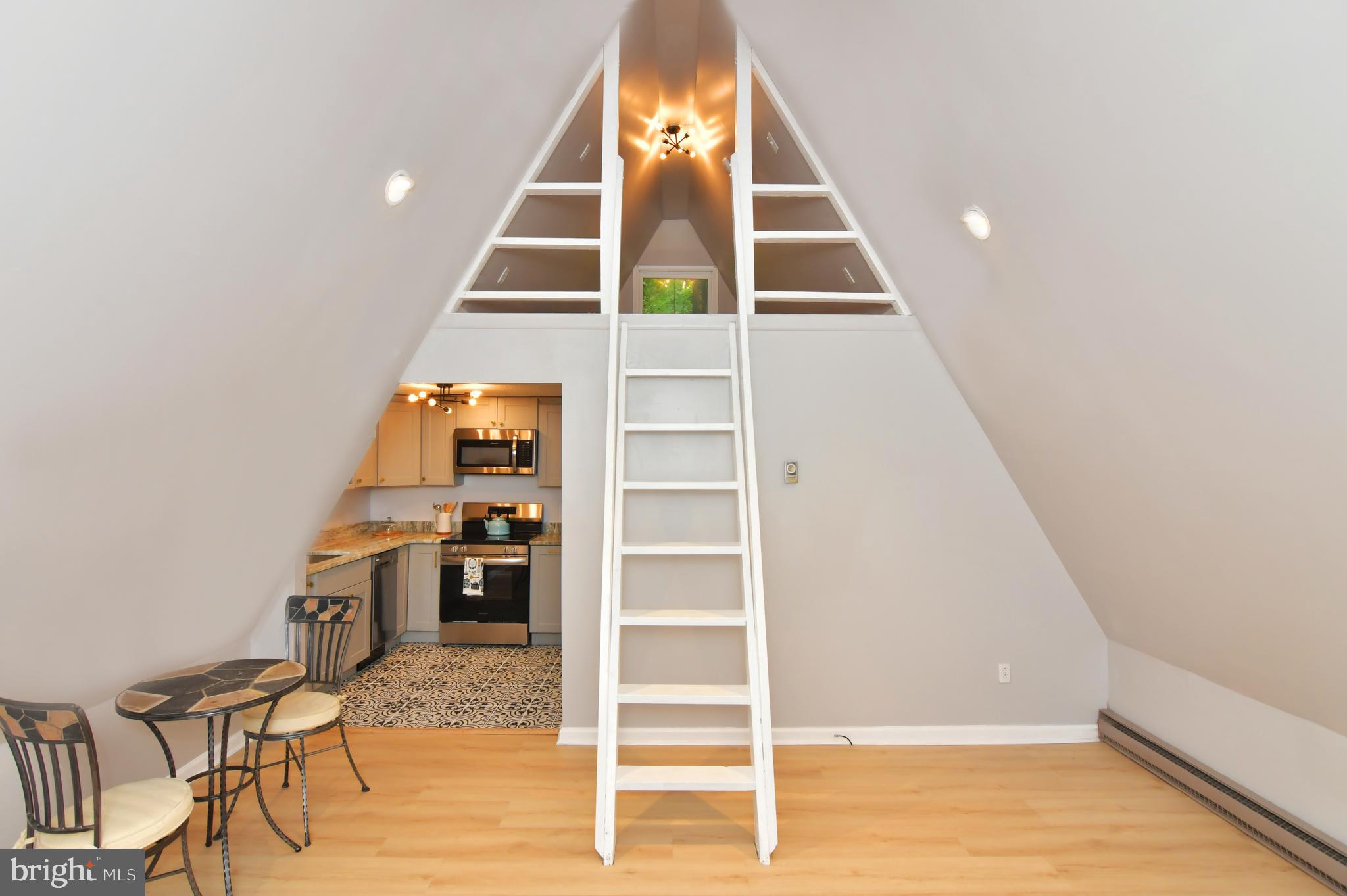 GLENWOOD FOREST - Residential
