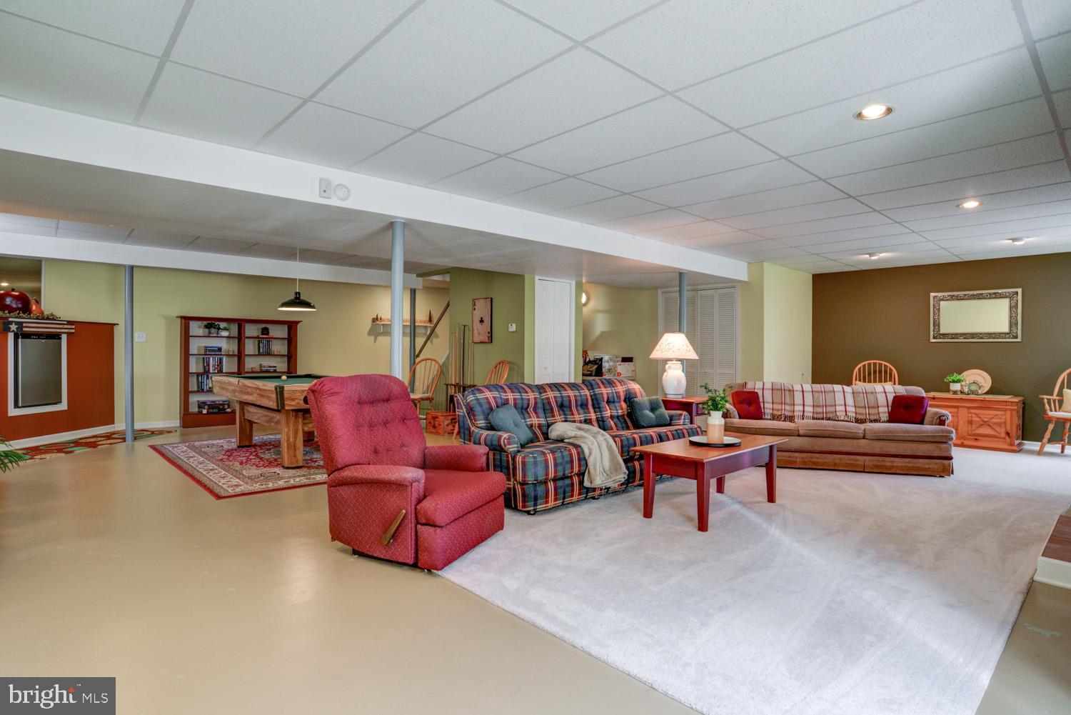 EAGLE HEIGHTS - Residential