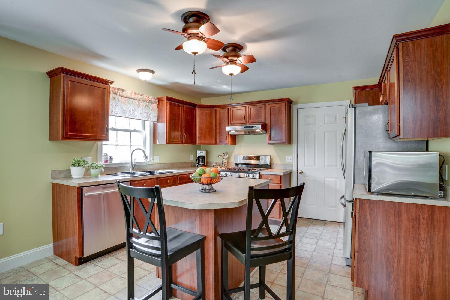 EAGLE HEIGHTS - Residential