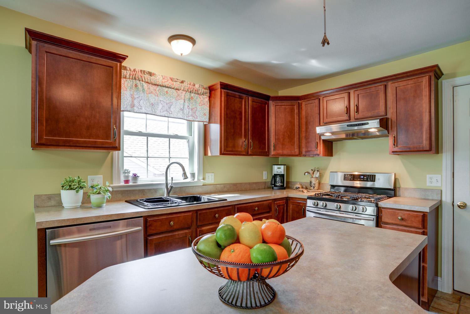 EAGLE HEIGHTS - Residential