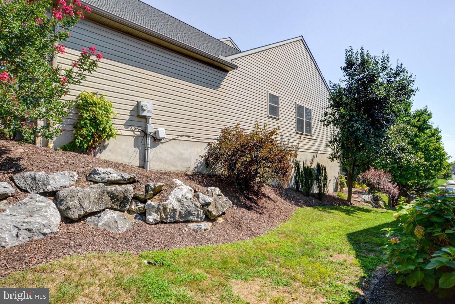 EAGLE HEIGHTS - Residential