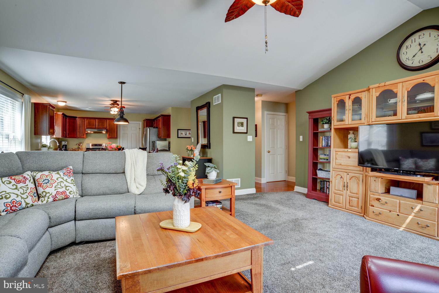 EAGLE HEIGHTS - Residential