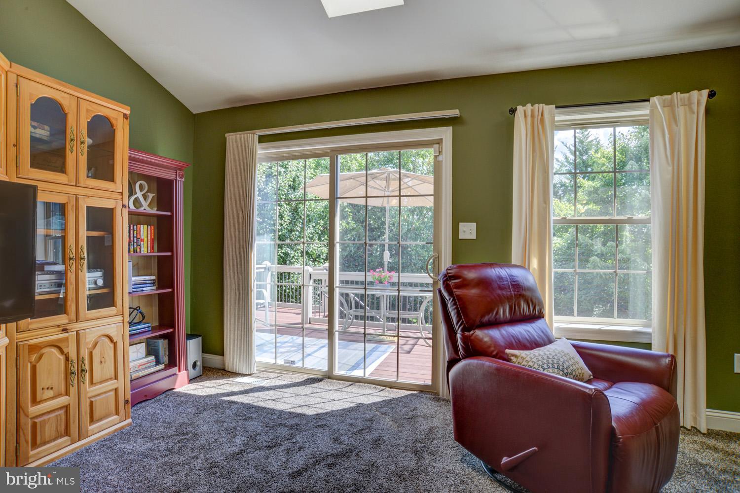 EAGLE HEIGHTS - Residential