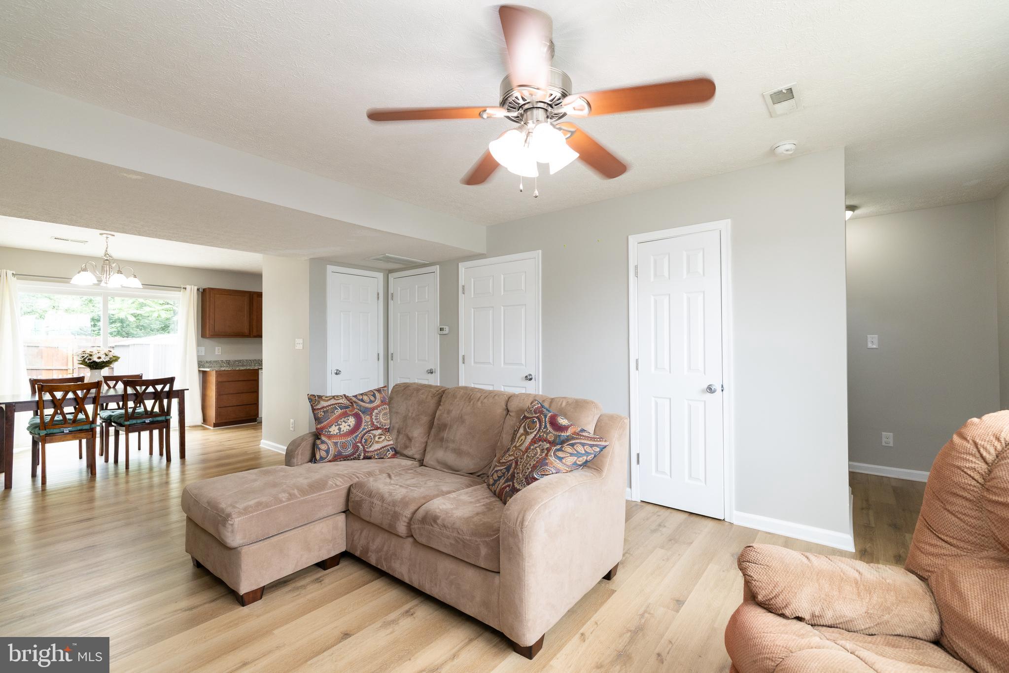 INWOOD VILLAGE - Residential