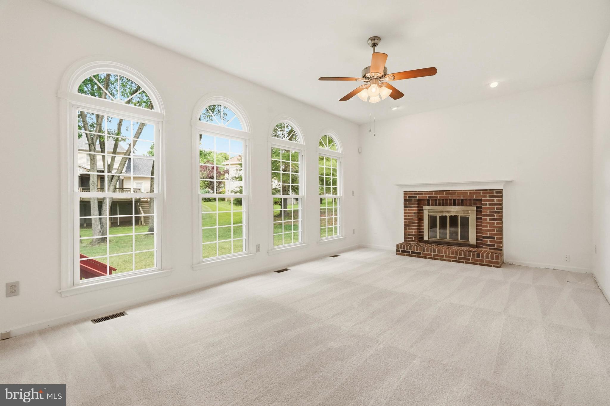 BURLEIGH MANOR - Residential