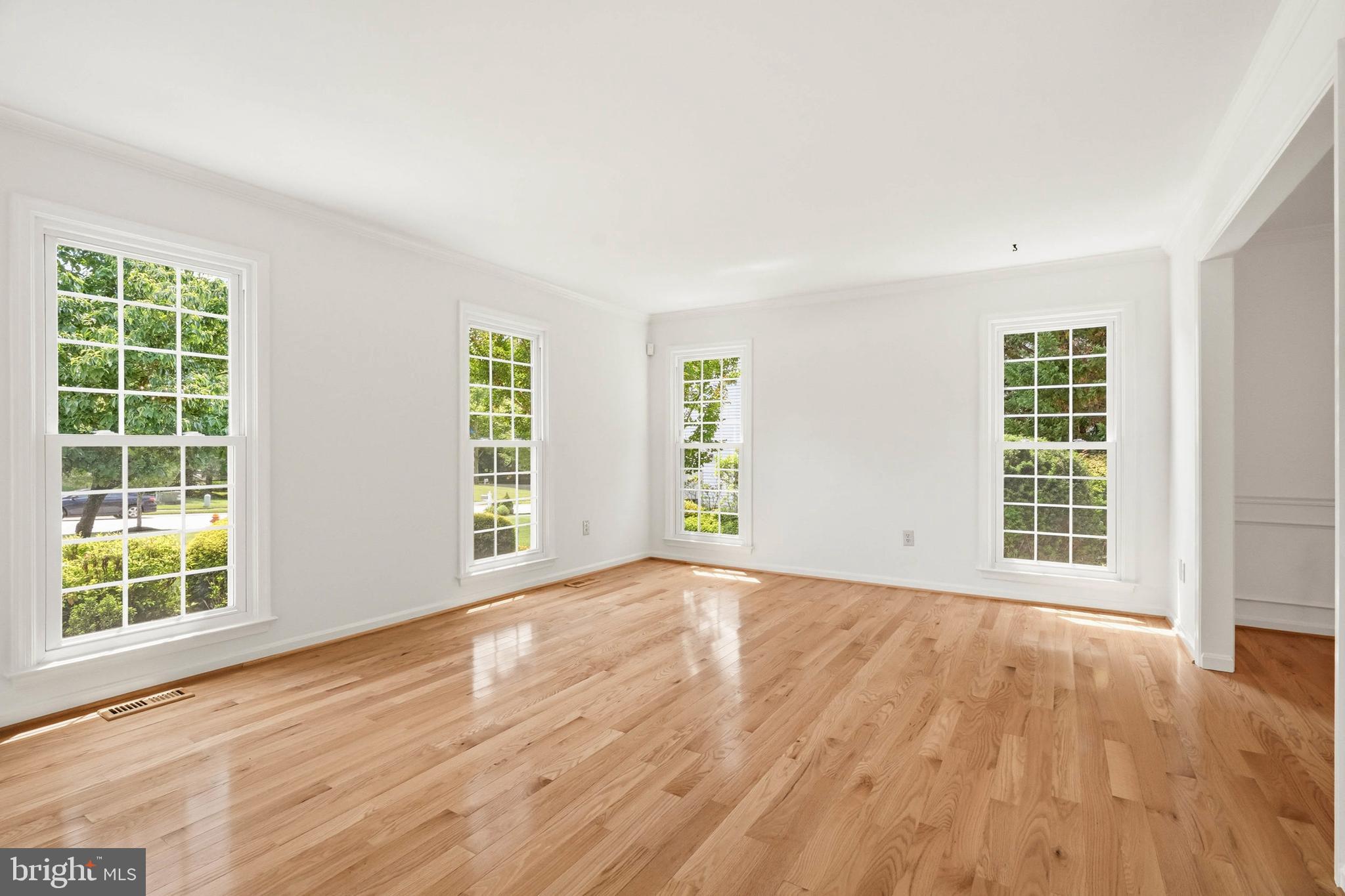 BURLEIGH MANOR - Residential