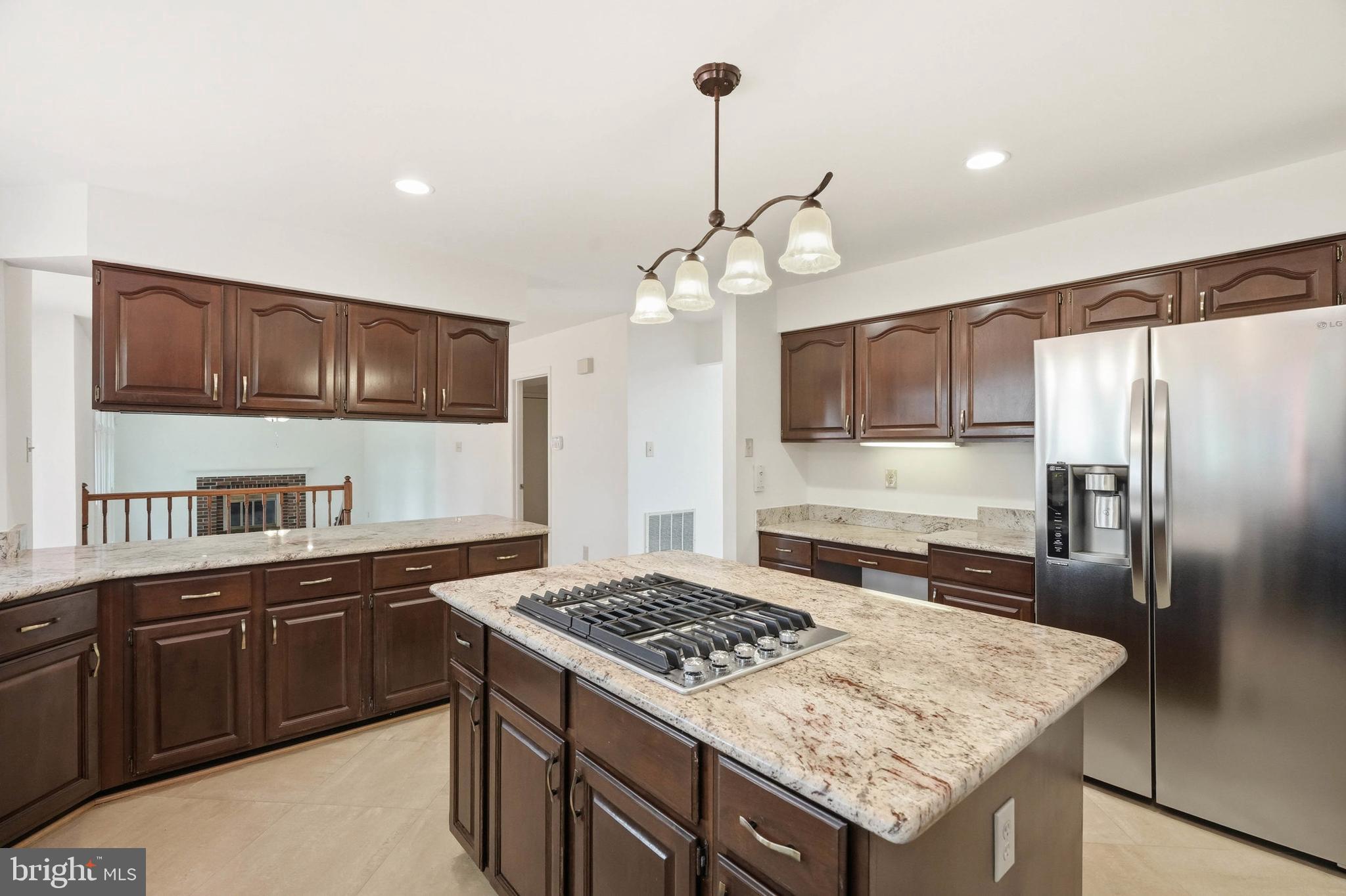 BURLEIGH MANOR - Residential