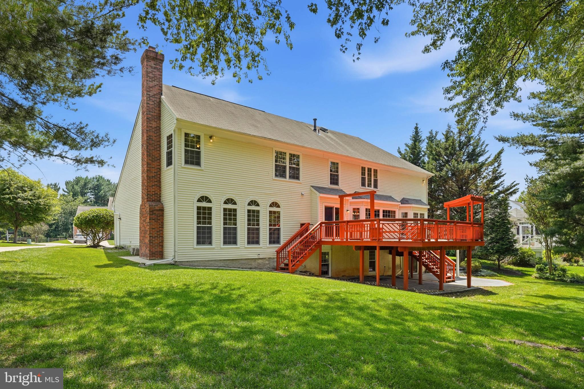 BURLEIGH MANOR - Residential