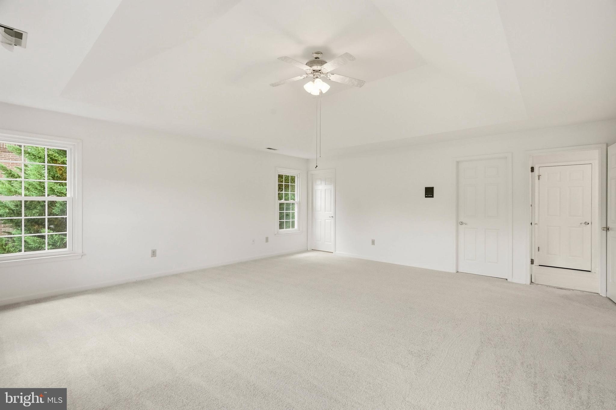 BURLEIGH MANOR - Residential