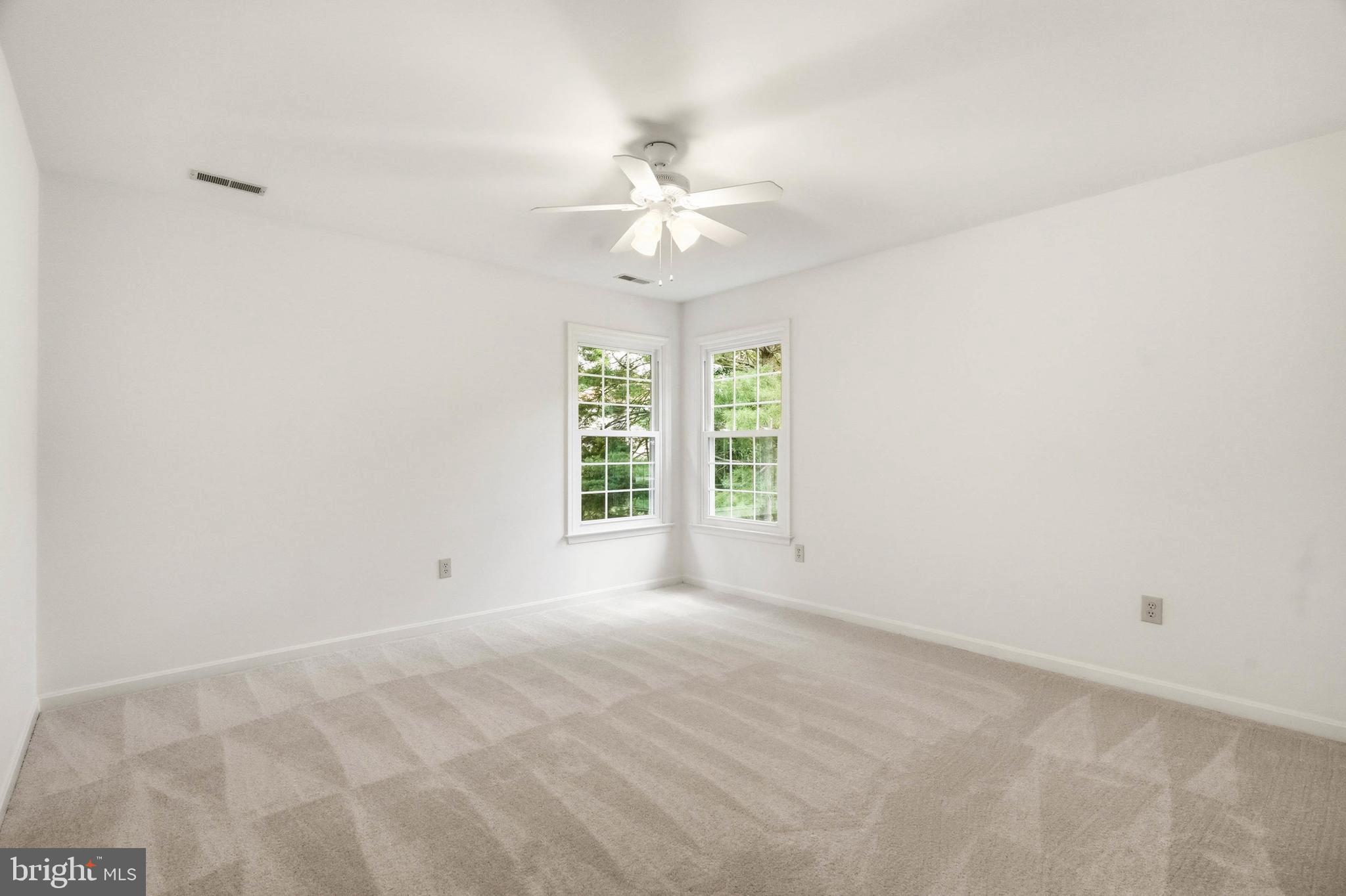 BURLEIGH MANOR - Residential