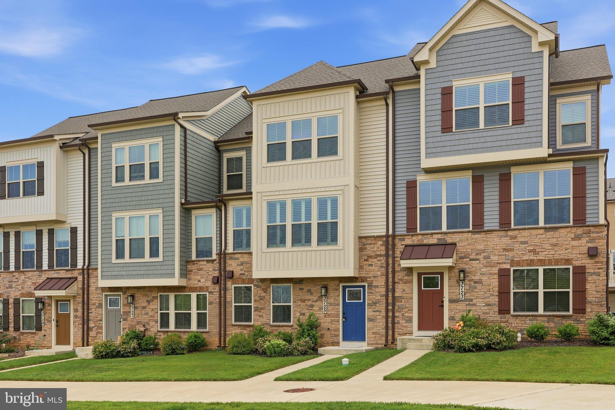 VILLAGES OF URBANA - Residential