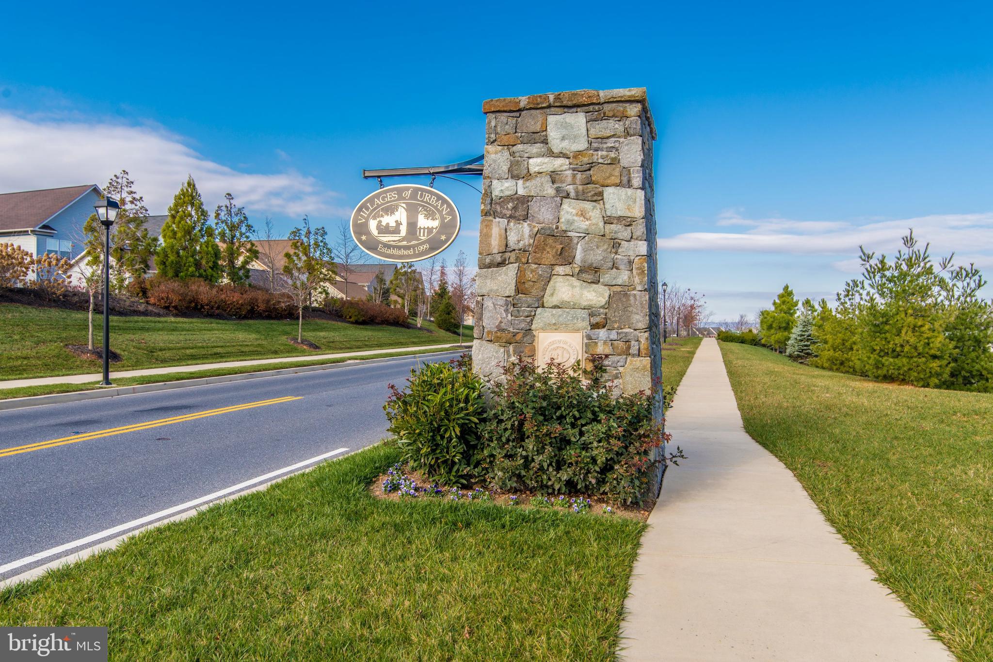 VILLAGES OF URBANA - Residential