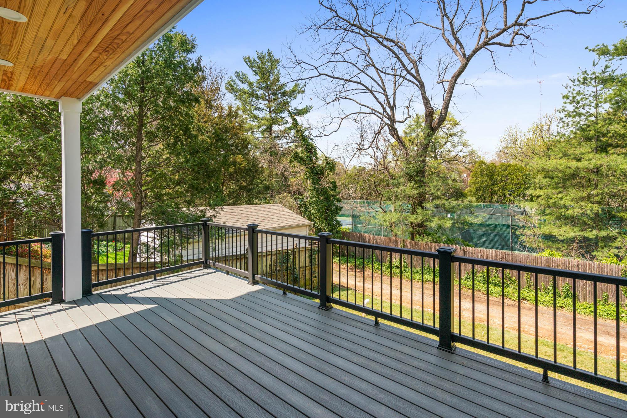 GREENACRES - Residential