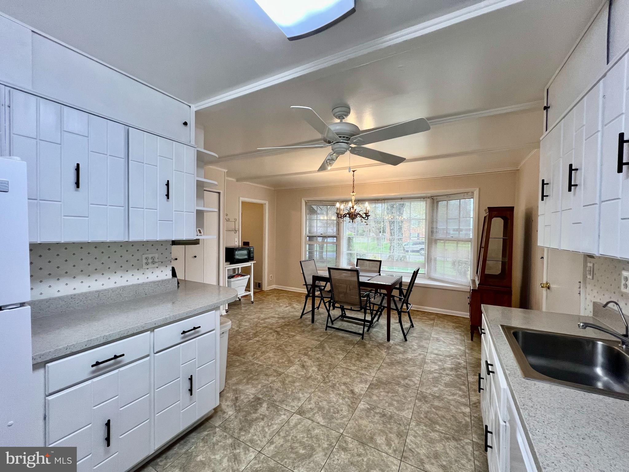 STONEGATE - Residential