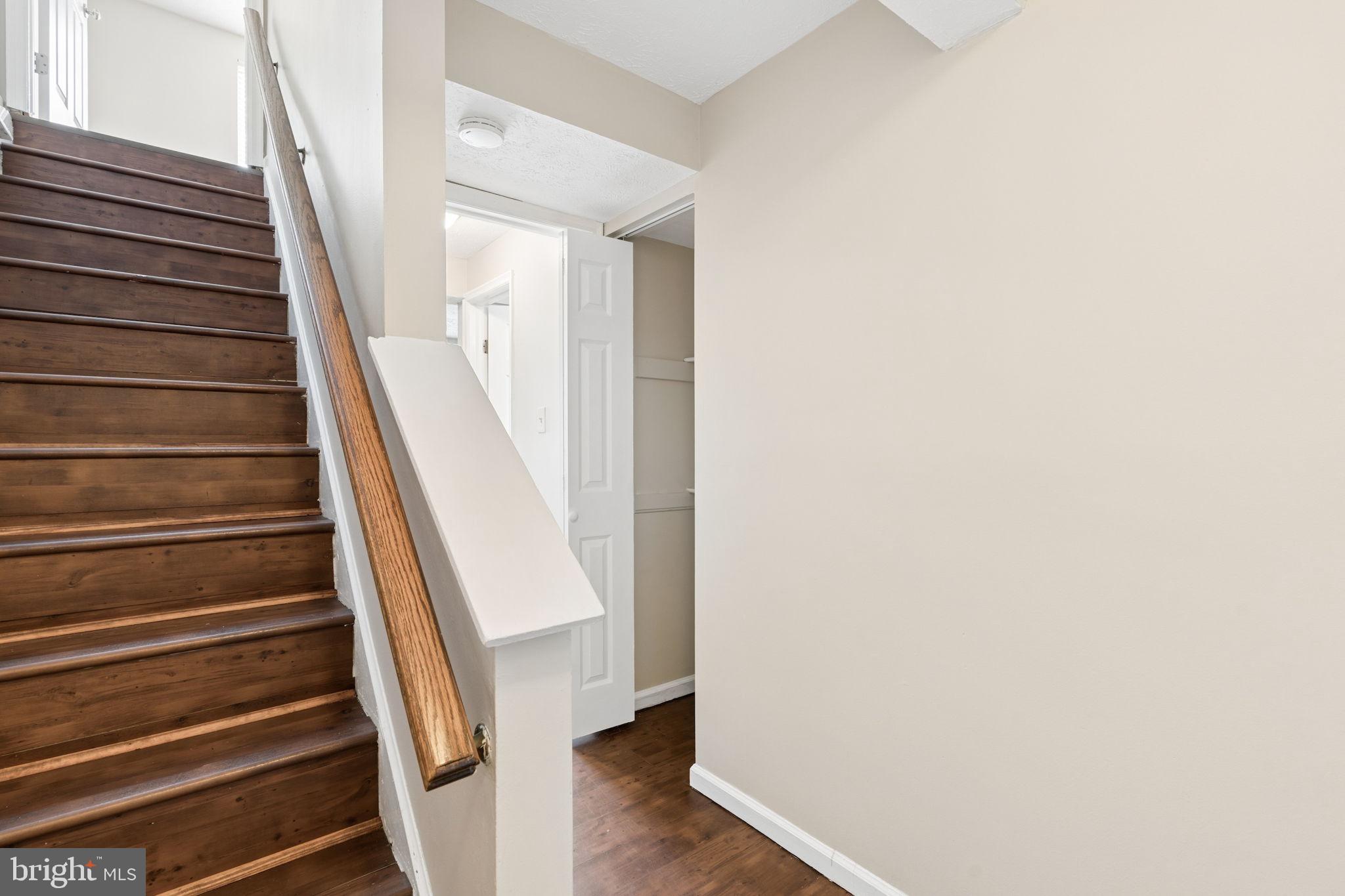 SADDLE CREEK - Residential
