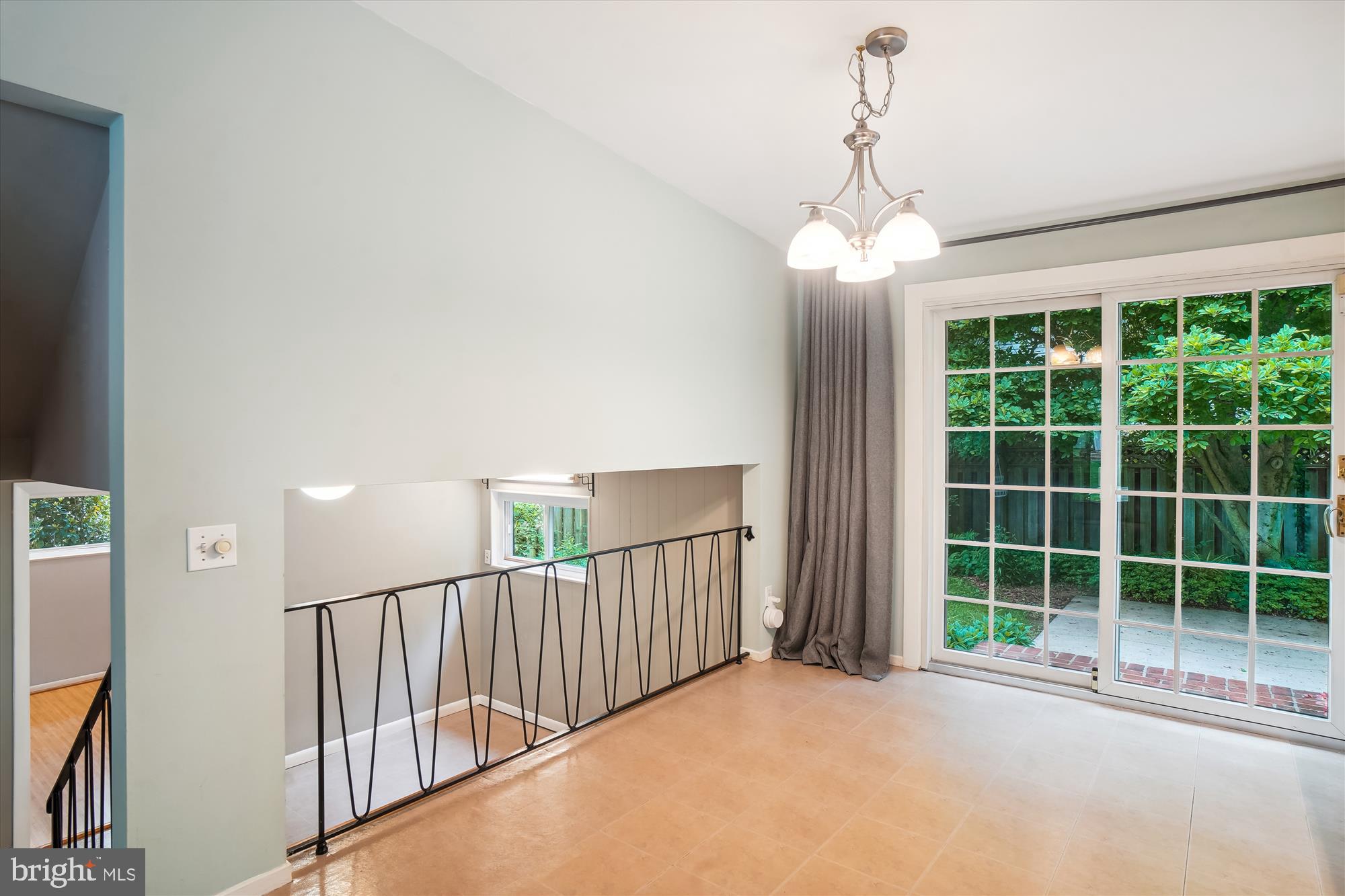 TWINBROOK FOREST - Residential