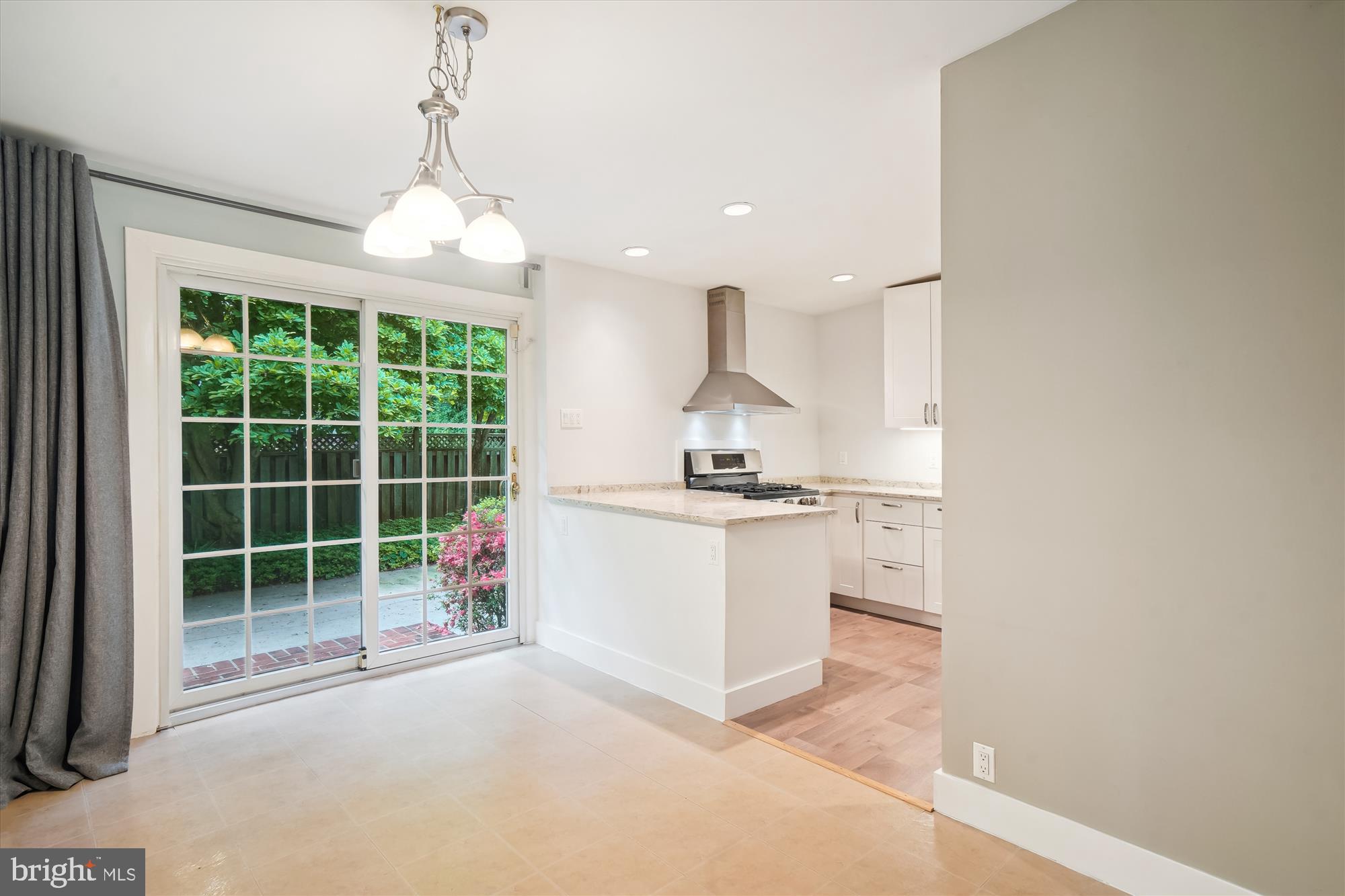 TWINBROOK FOREST - Residential