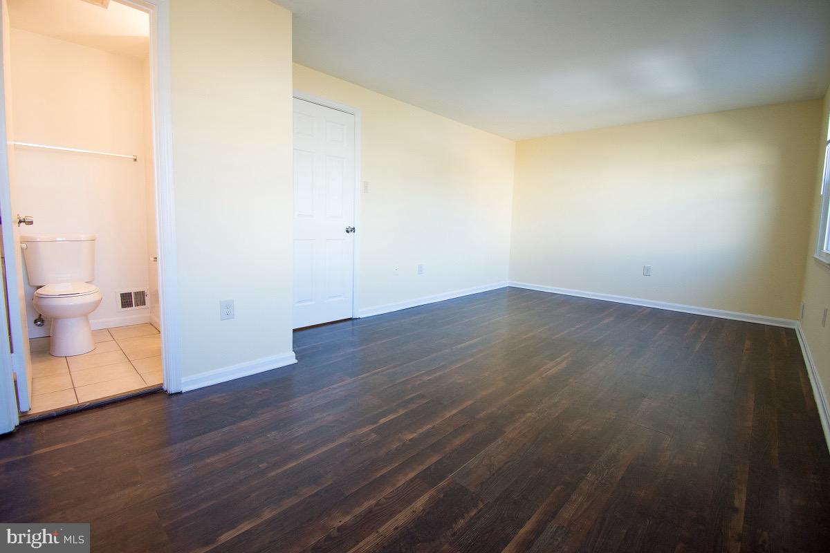 PINEWOOD HILL - Residential
