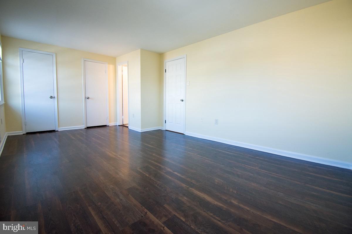 PINEWOOD HILL - Residential