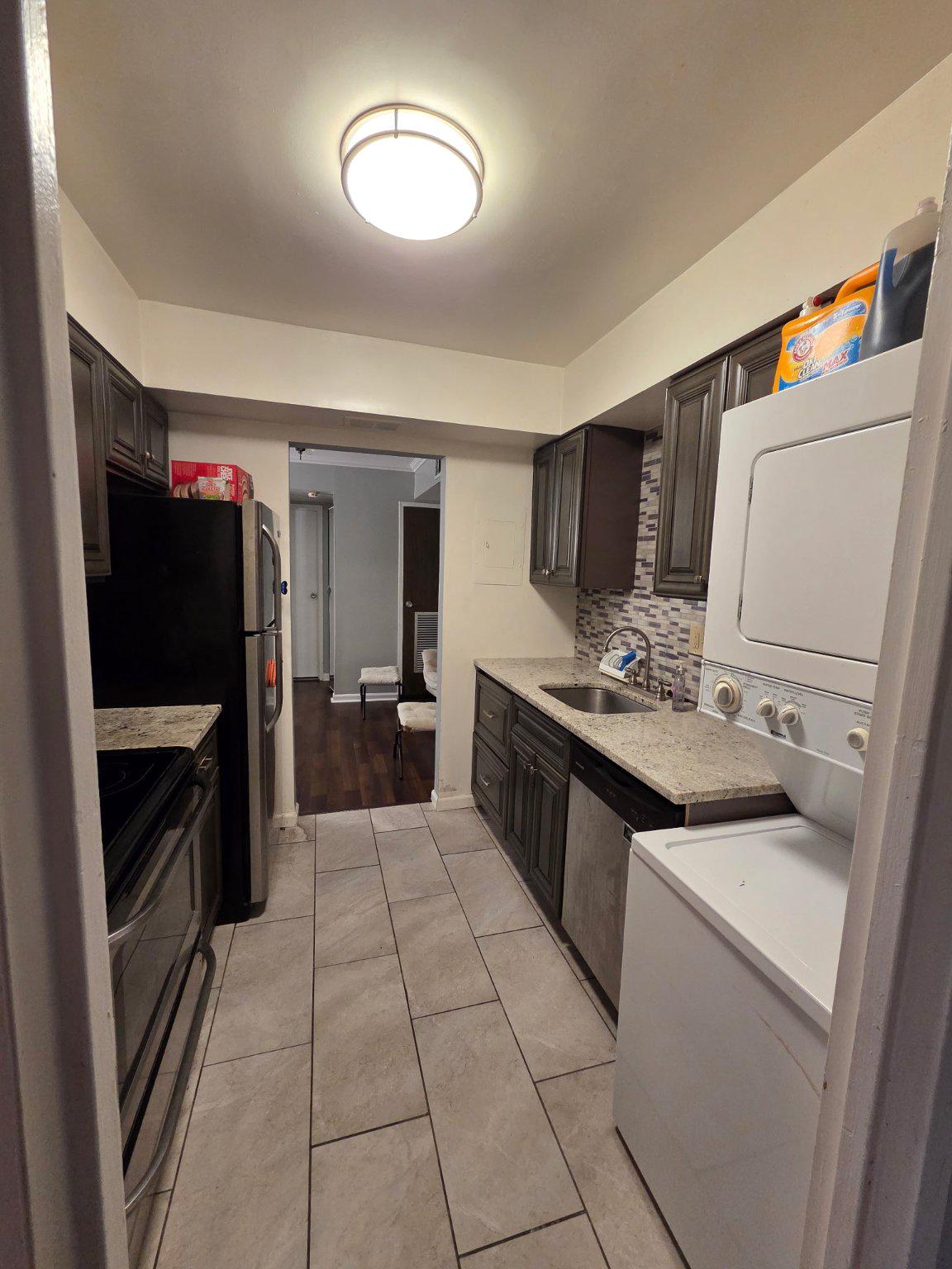 HUNTING RIDGE - Residential