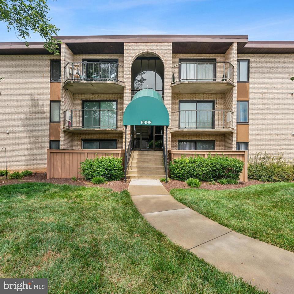HUNTING RIDGE - Residential