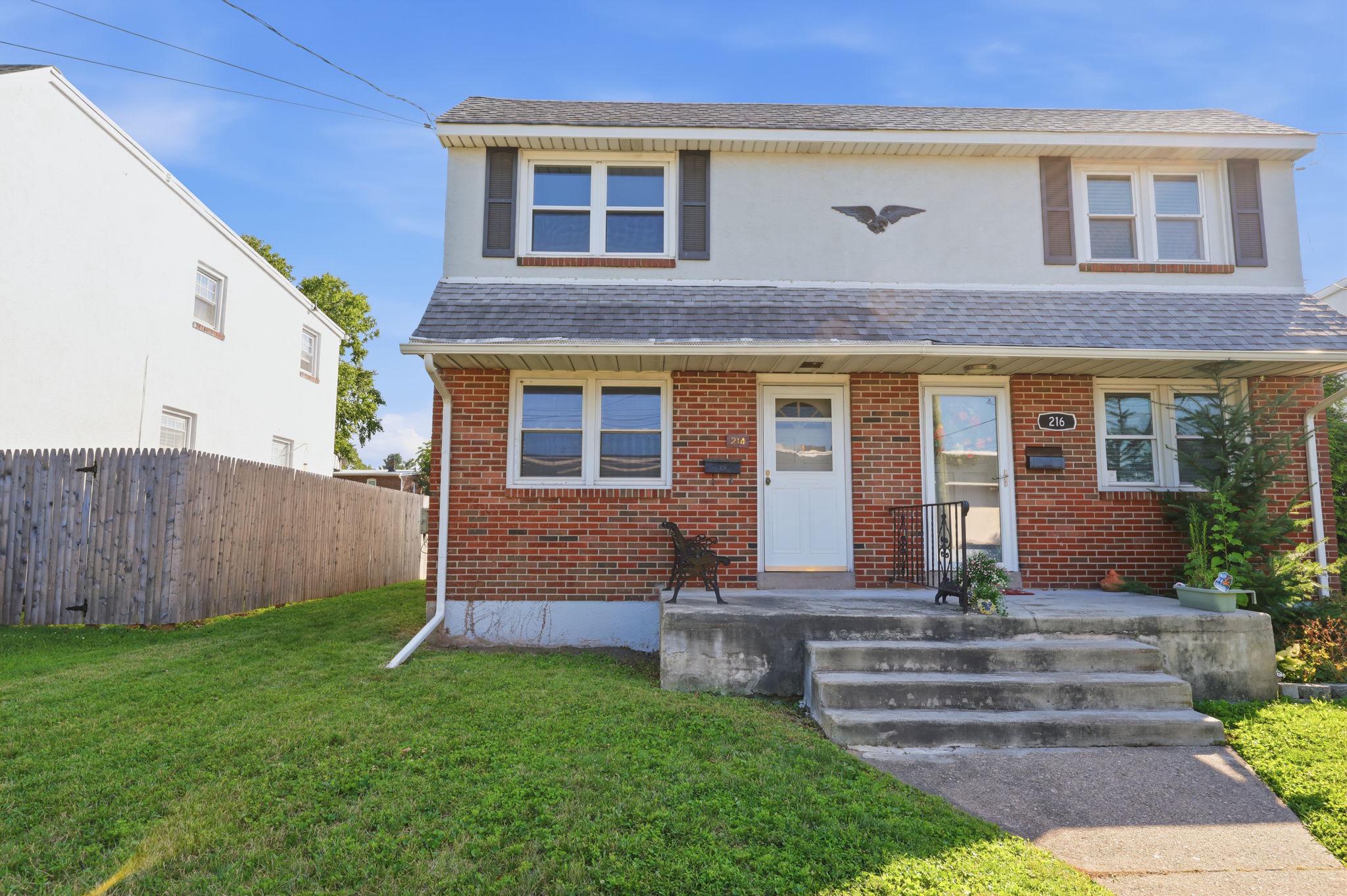 DOYLESTOWN BORO - Residential