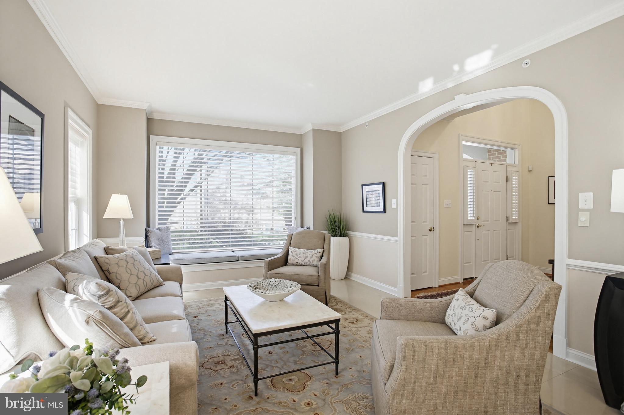 DUNLOY TOWNHOME - Residential