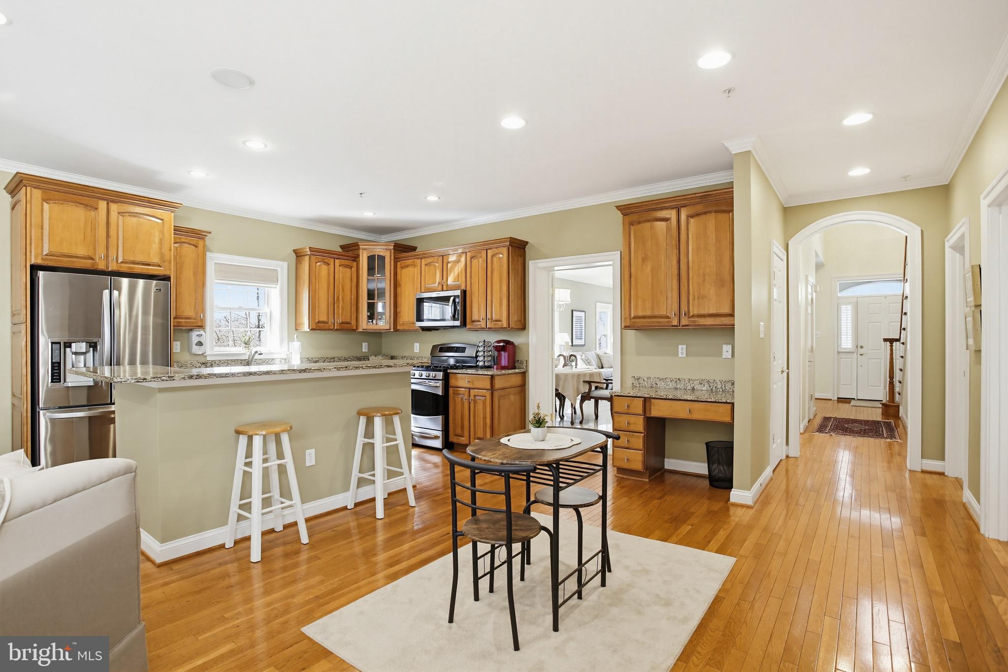 DUNLOY TOWNHOME - Residential