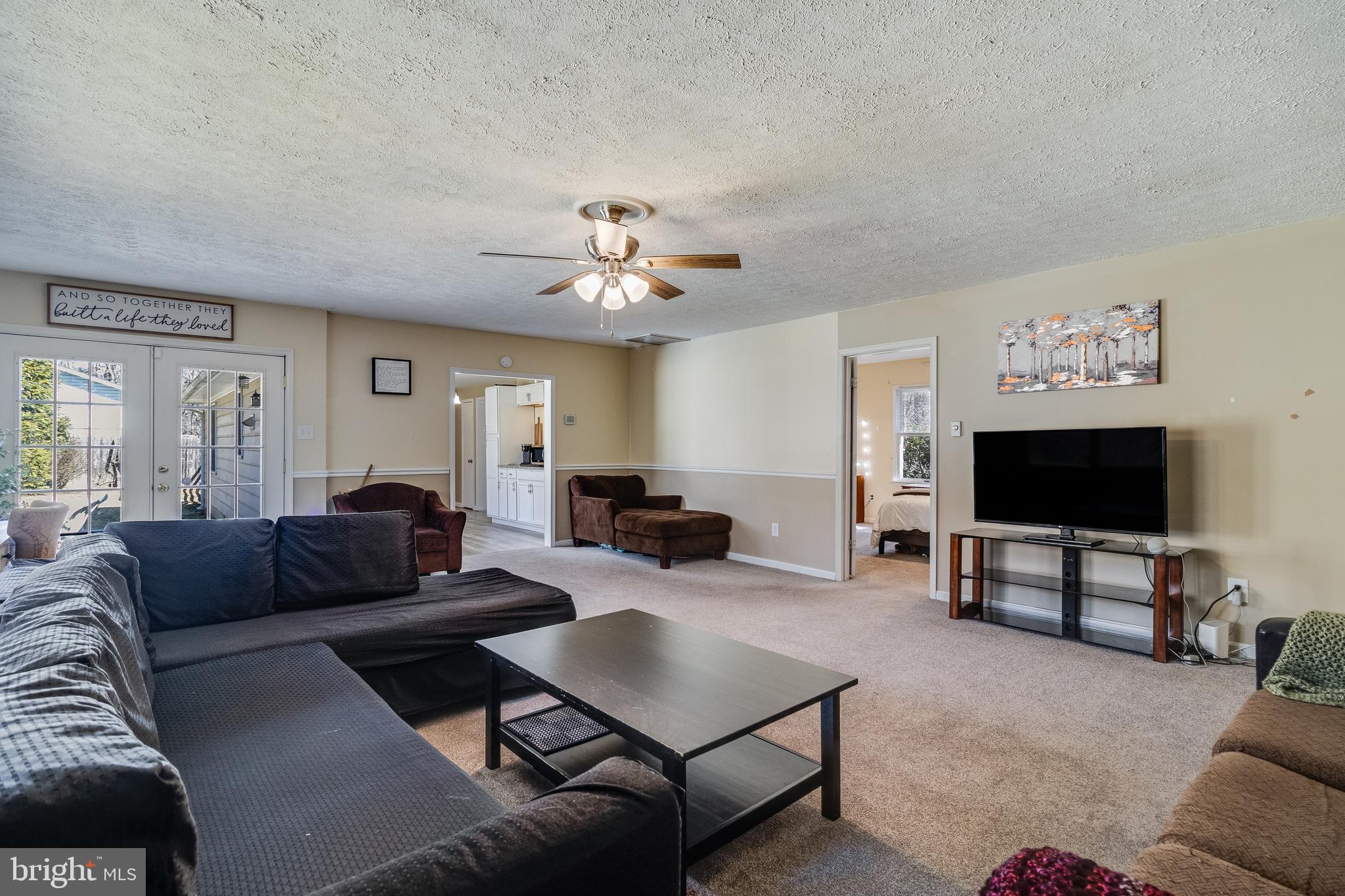 DRUM POINT - Residential