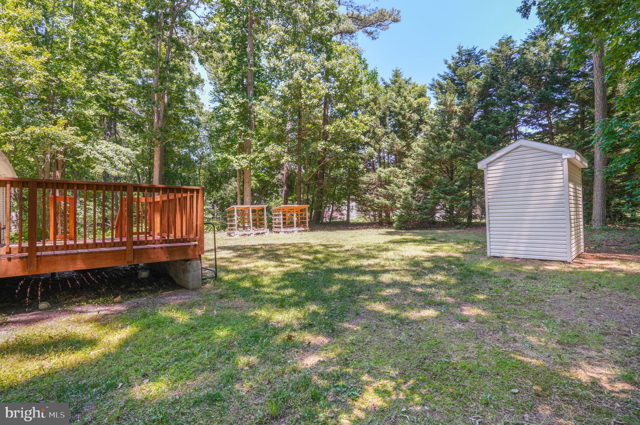 CAPTAIN'S COVE - Residential