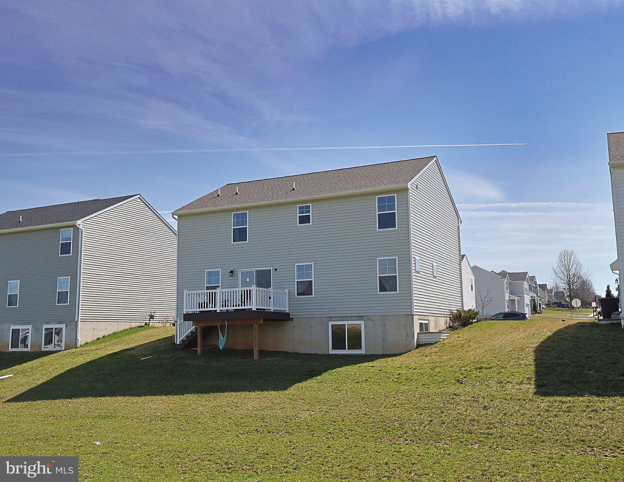 BRIDLE PATH - Residential