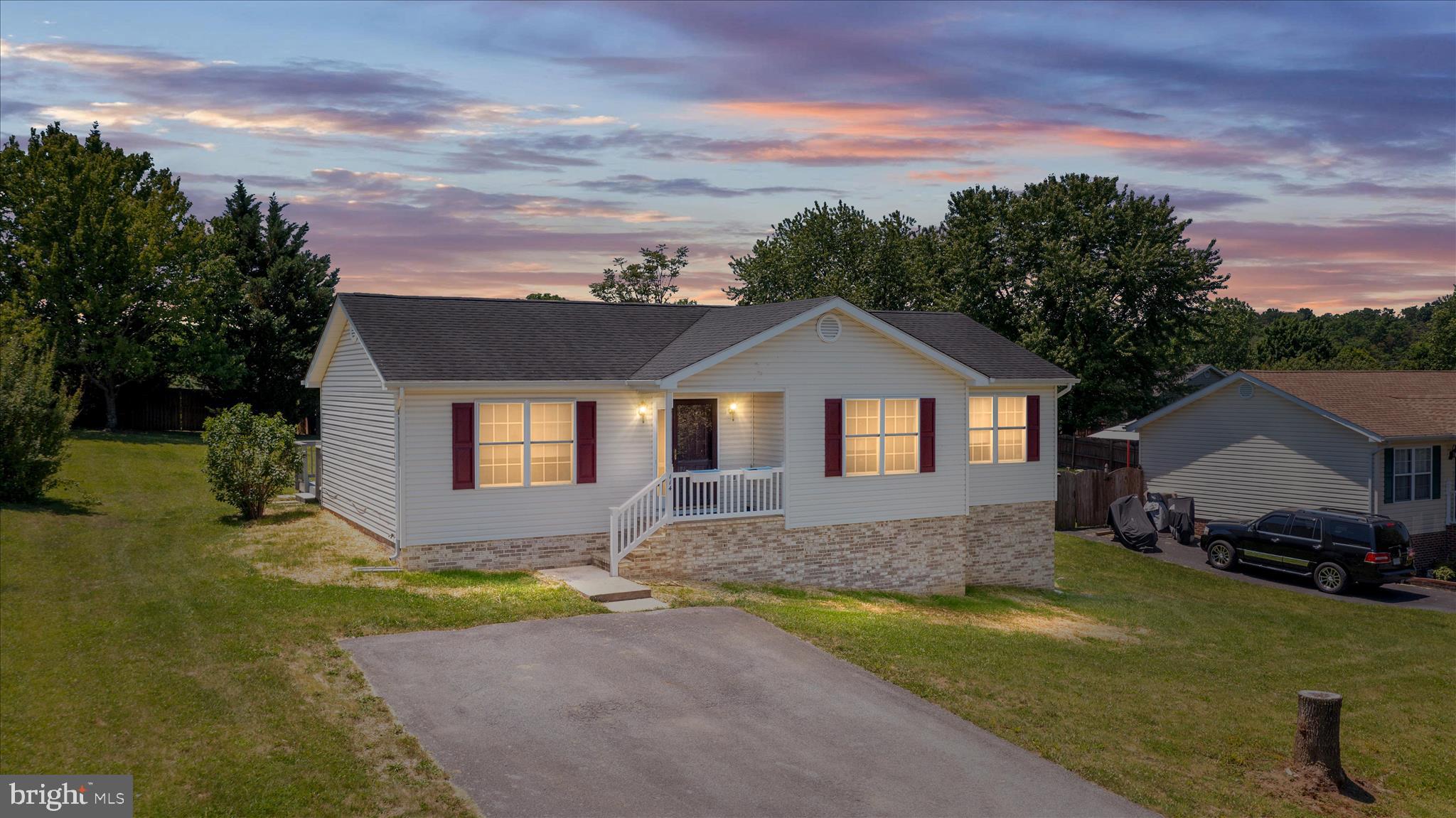 HILLVIEW SUBDIVI - Residential