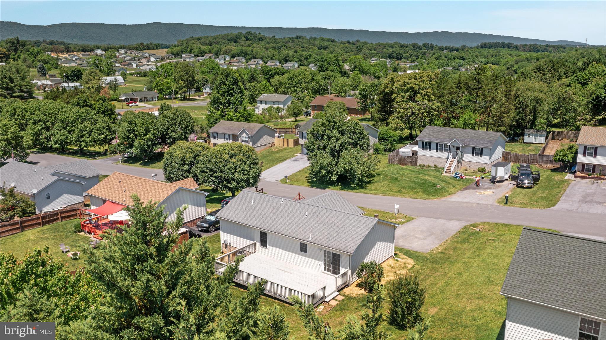 HILLVIEW SUBDIVI - Residential