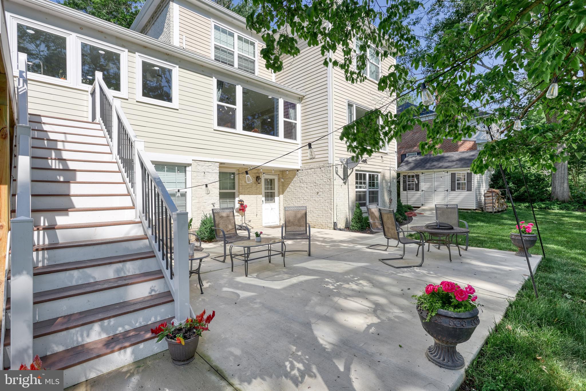 POINT RIDGE FARMS - Residential